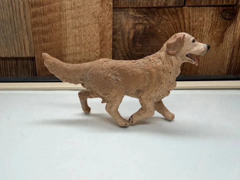 Schleich Golden Retriever