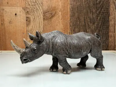Schleich Wild Life Zwarte Neushoorn (14743)