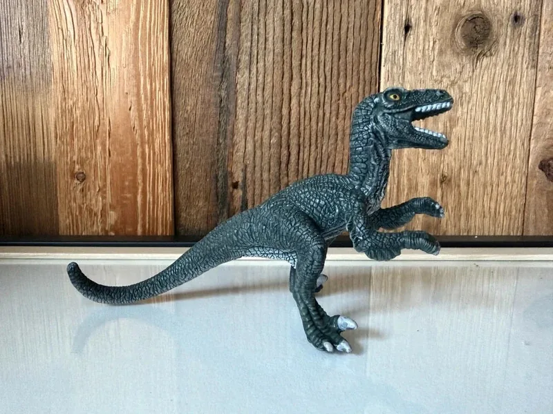 Schleich Velociraptor (McDonald's 016)