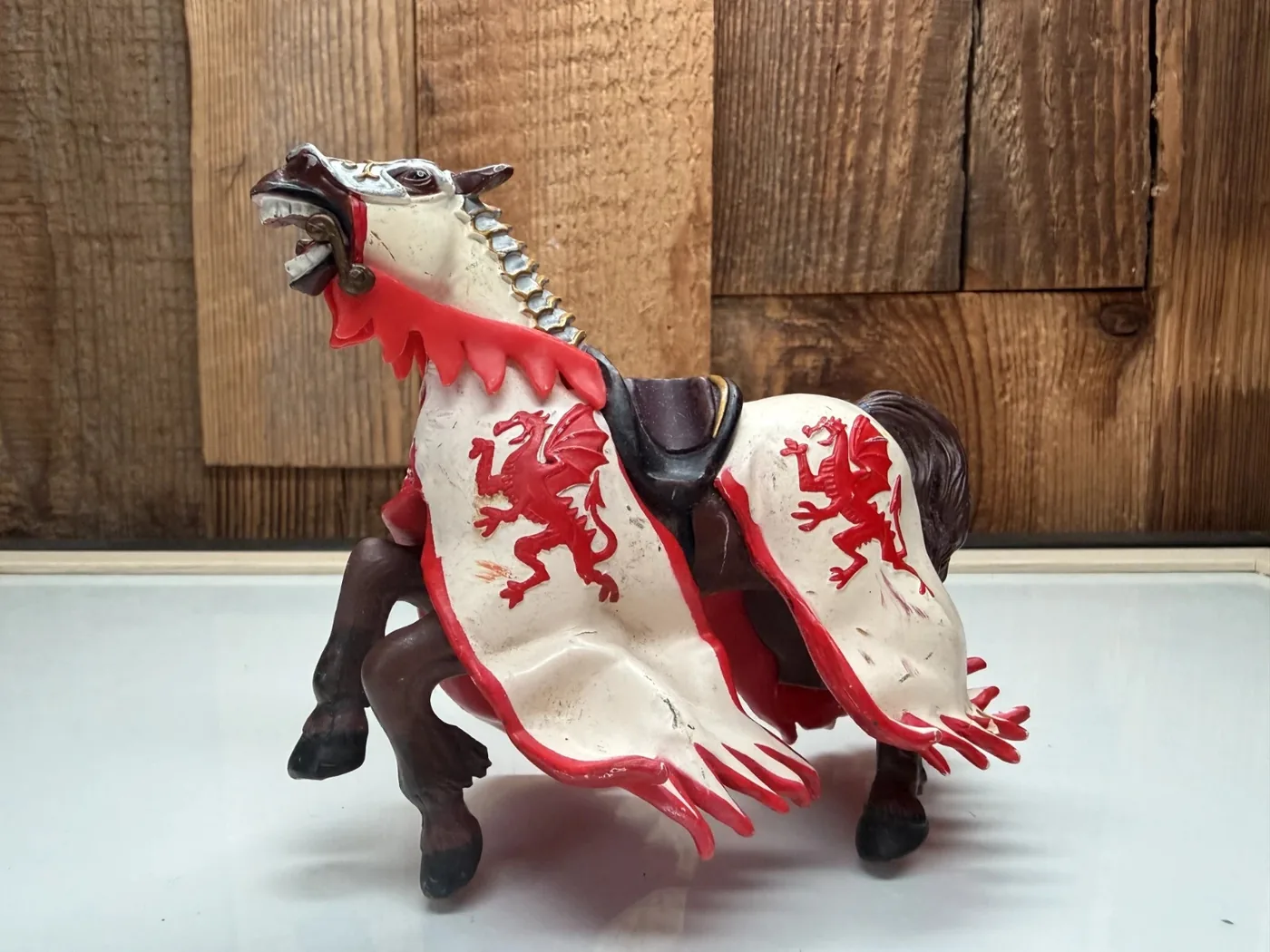 Papo Fantasy Figure Paard met rode Draken (39388)