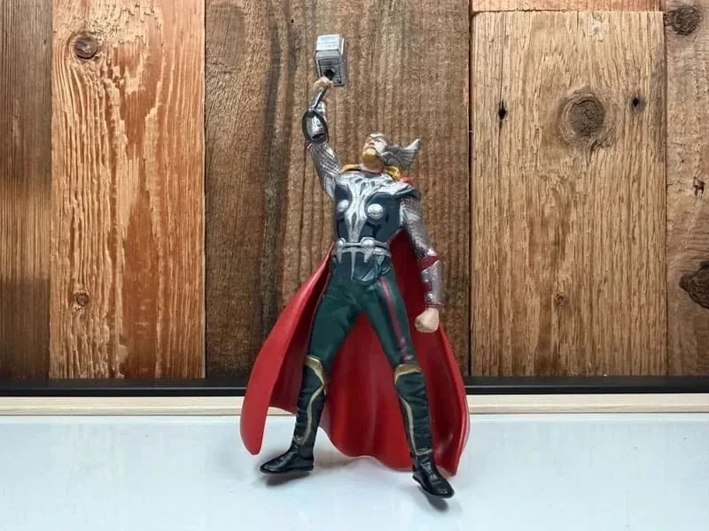 Disney Marvel Avengers Thor (DIS001)