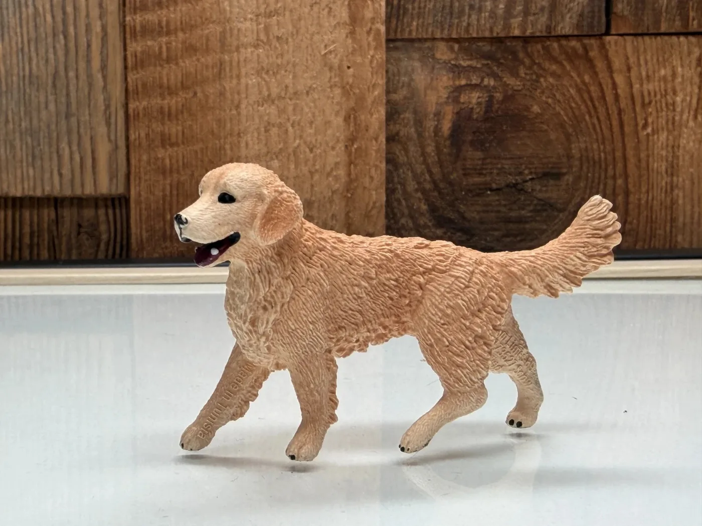 Schleich Golden Retriever