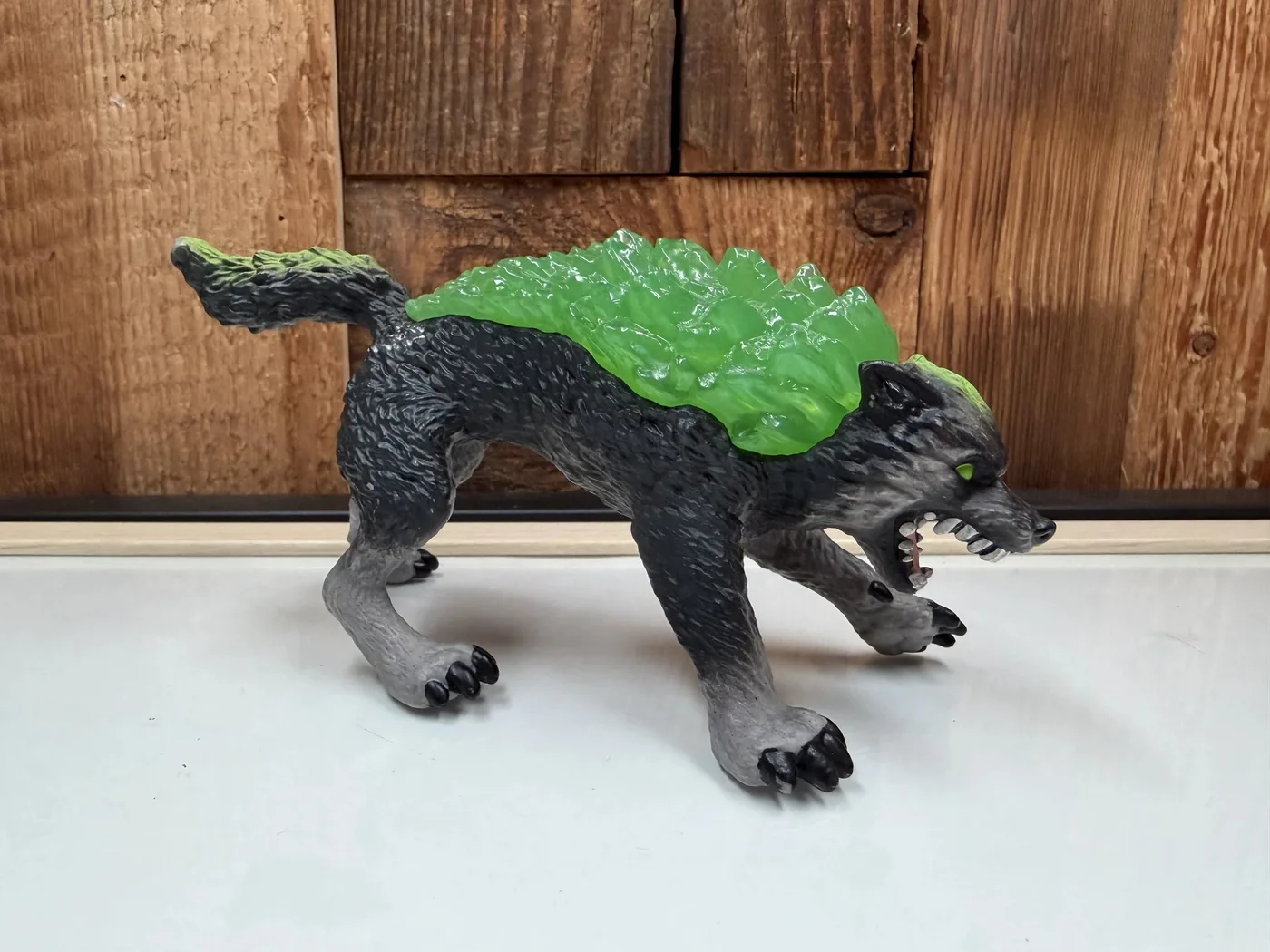 Schleich Eldrador Granieten Wolf (70153)
