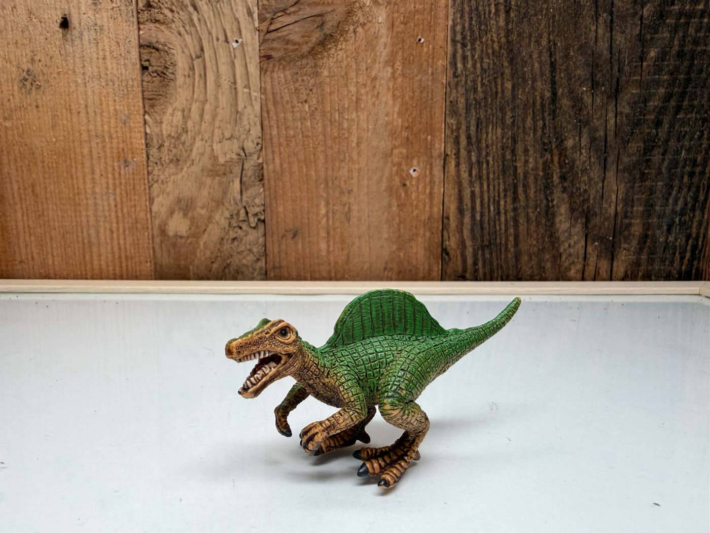 Schleich Dinosaurs Spinosaurus (82940)