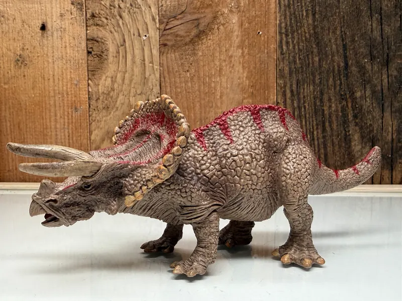 Schleich Dinosaurs Triceratops (15000)