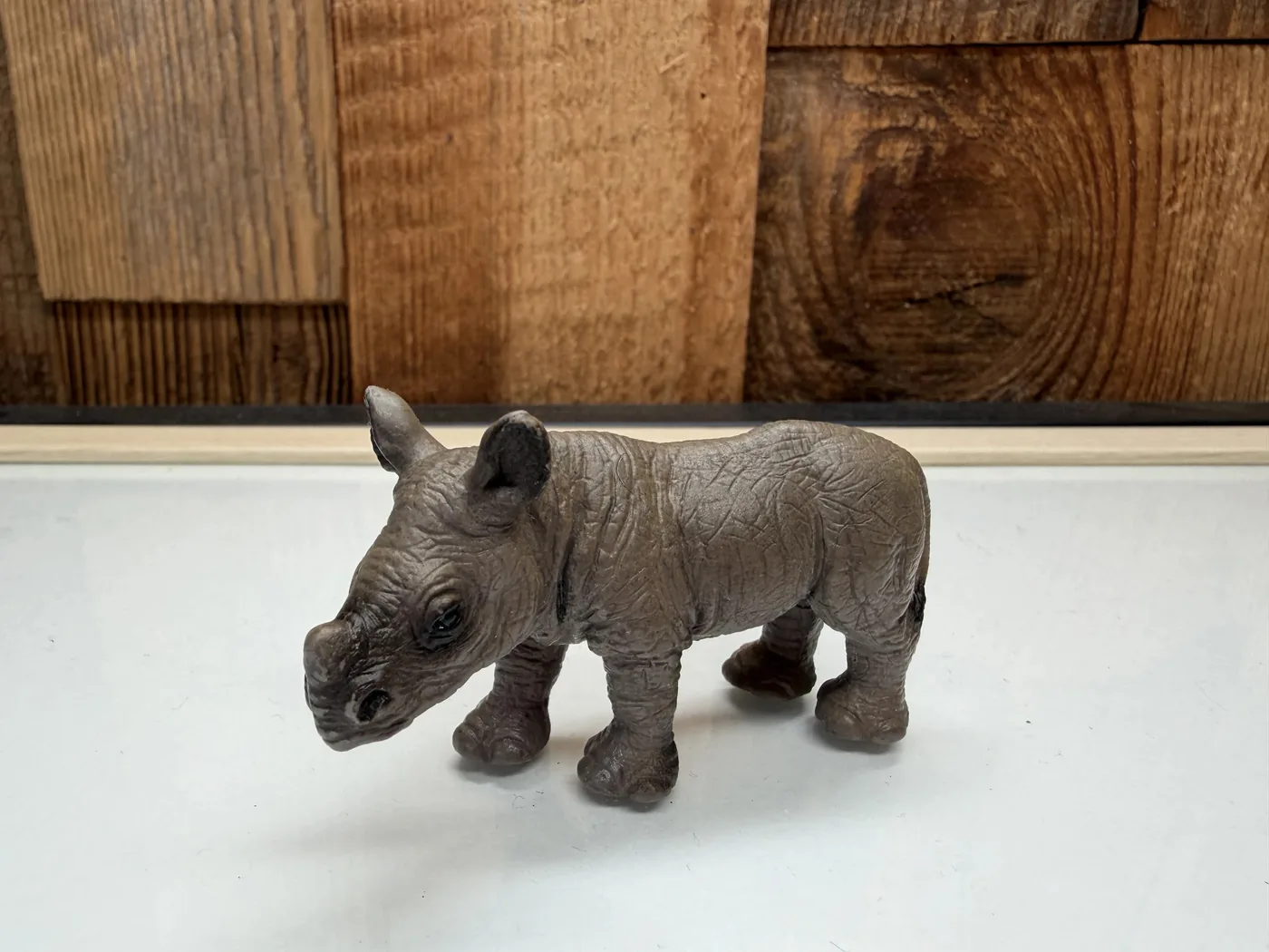 Schleich Wild Life Afrikaanse Zwarte Neushoorn Jong (14395)