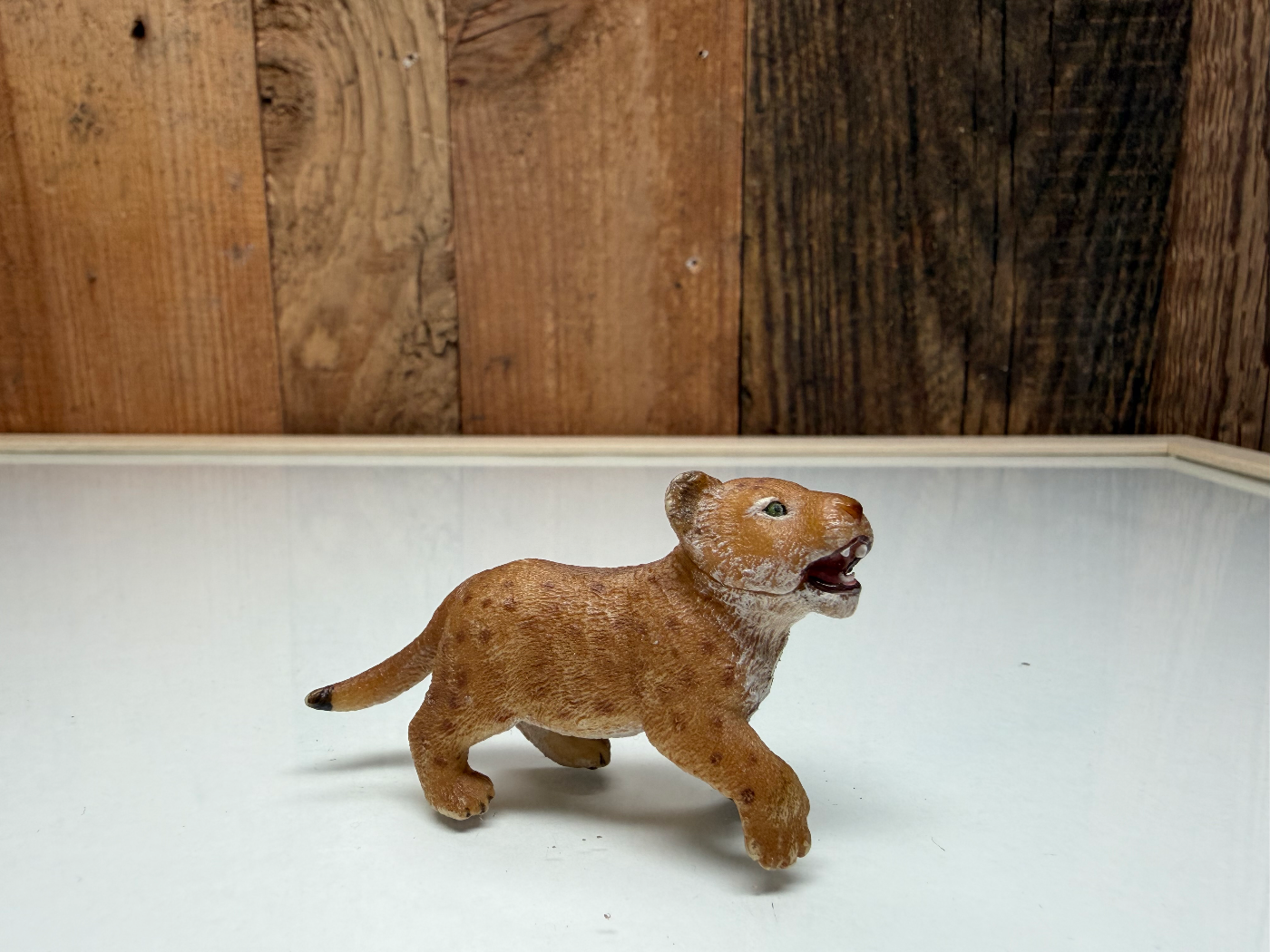 Papo Wild Life Leeuwenwelp Spelend (50022)