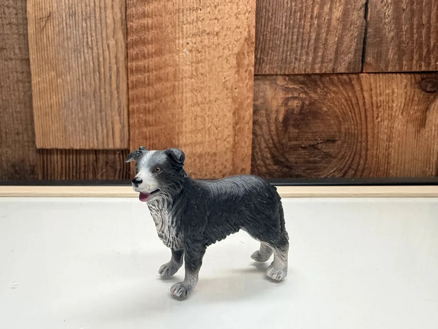 Schleich Farm World Border Collie (16330)