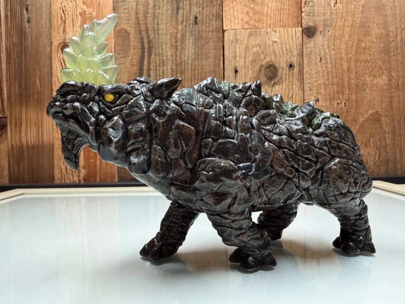 Schleich Eldrador Strijdneushoorn (70157)