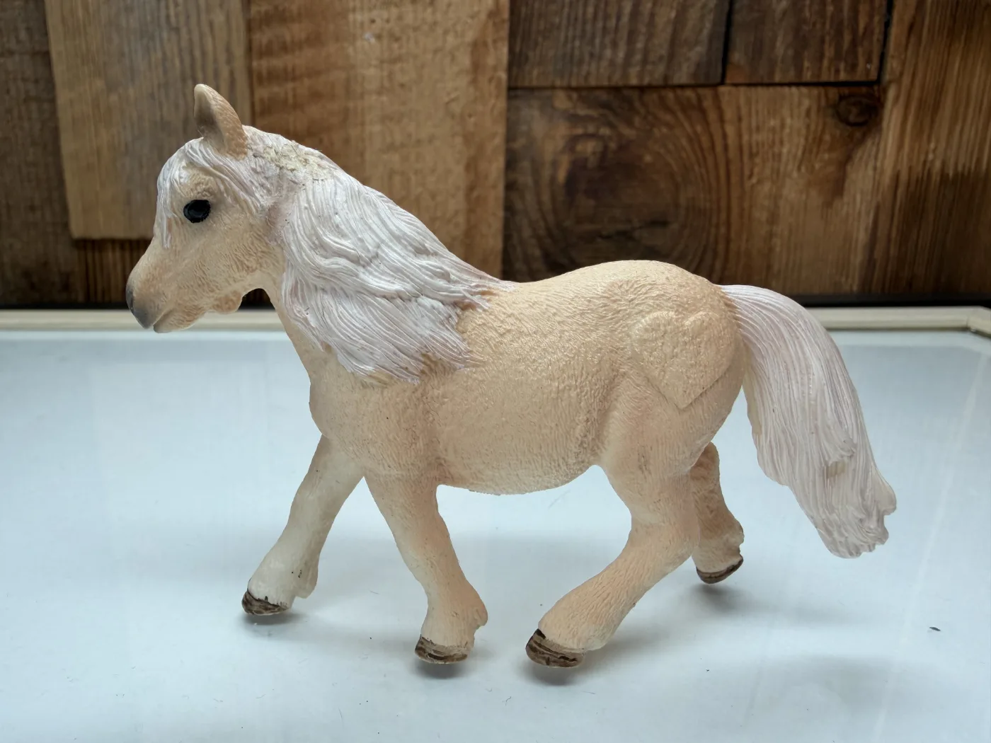 Schleich Horse Club Shetlander Merrie (42484)