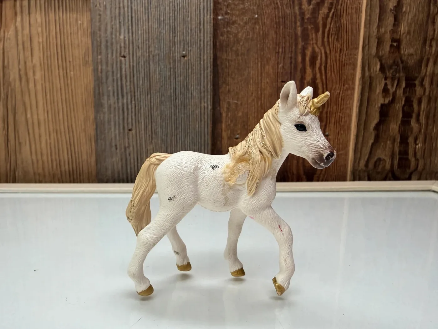 Schleich Bayala Bloemenhuis Eenhoorn Veulen (70420)