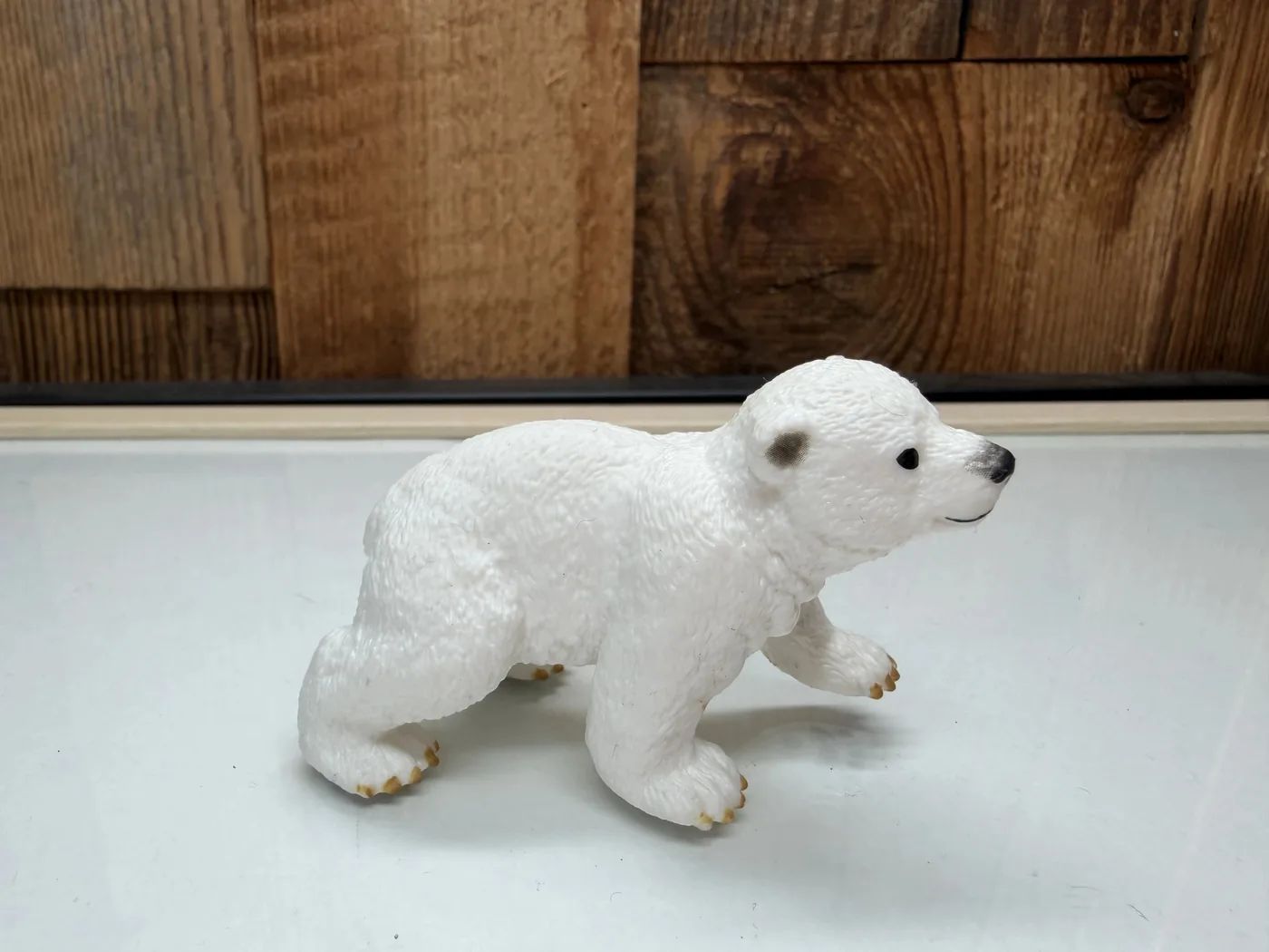 Schleich Ijsbeerwelpje