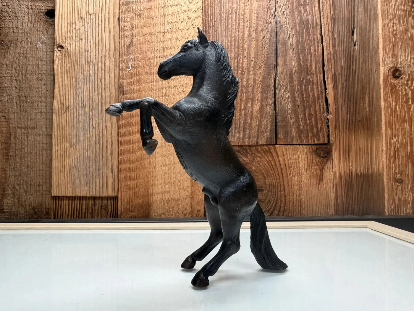 Schleich Horse Club Steigerende Zwarte Mustang (13624)