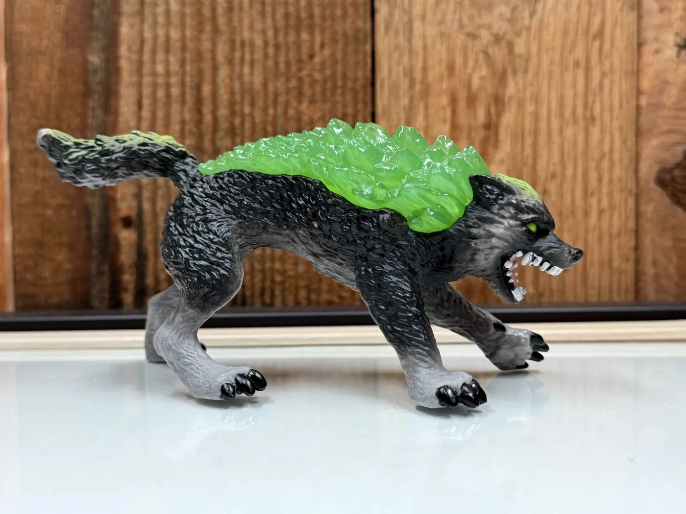 Schleich Eldrador Granieten Wolf (70153)