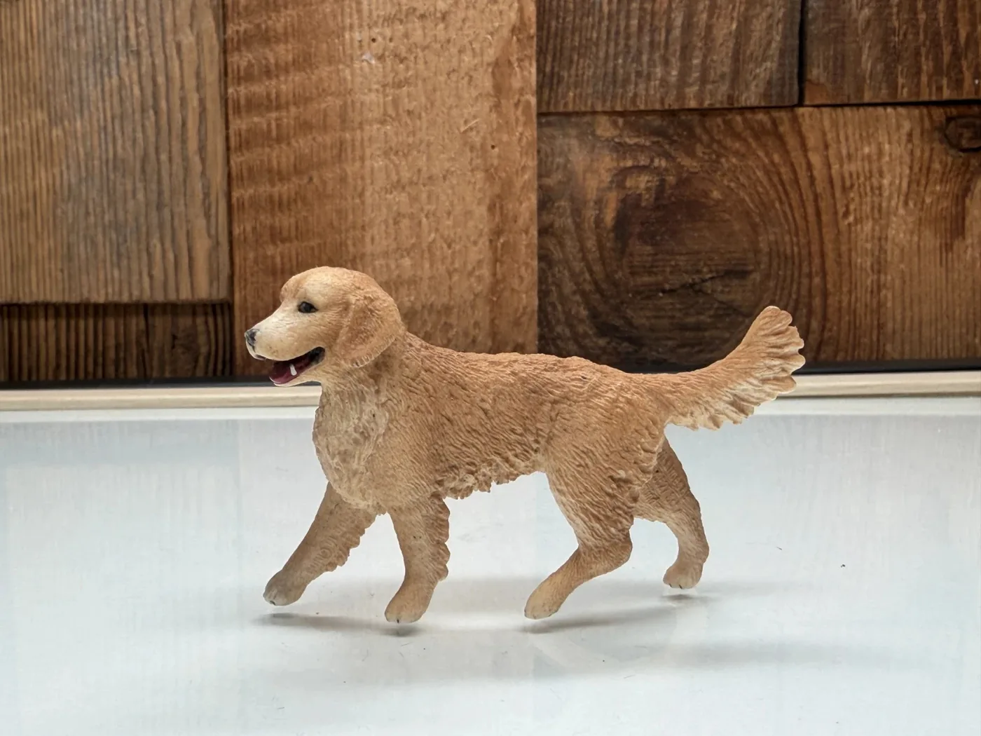 Schleich Golden Retriever
