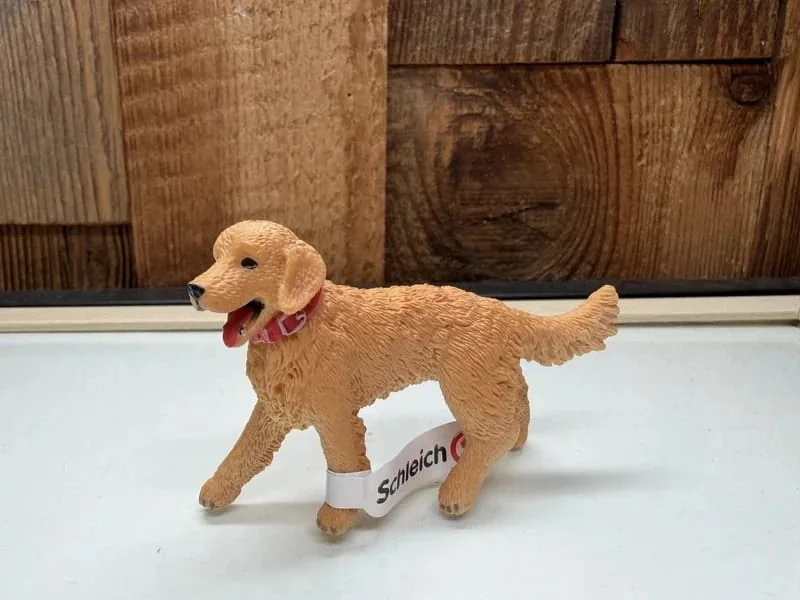 Schleich Golden Retriever (McDonals's 021)