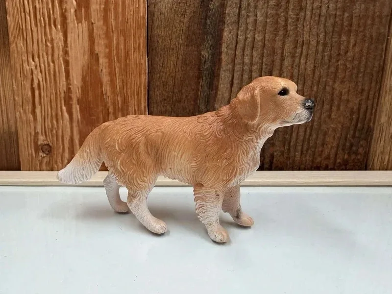 Schleich Golden Retriever Rare