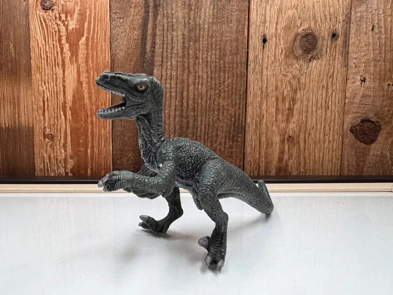 Schleich Velociraptor (McDonald's 016)