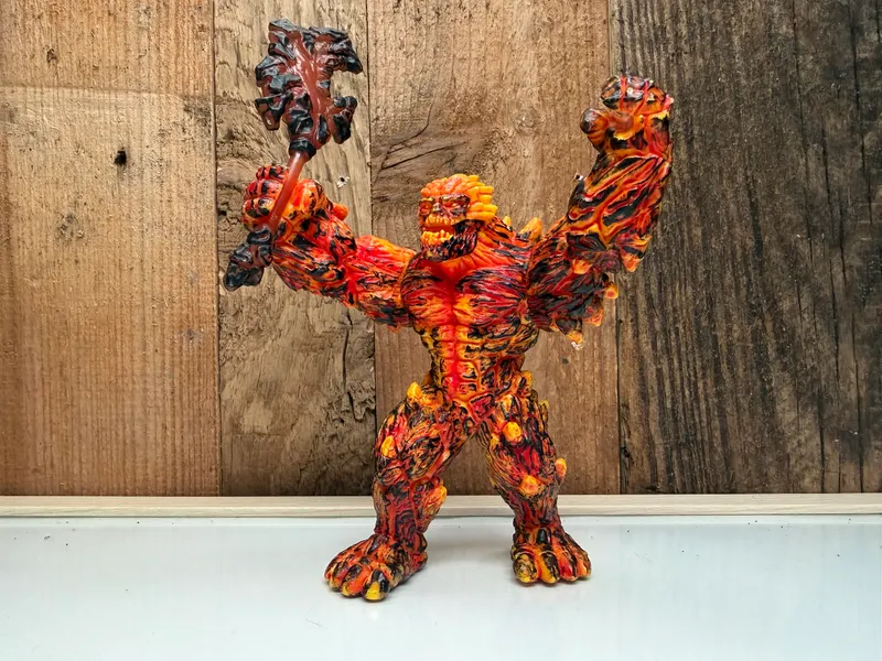 Schleich Eldrador Lavagolem met wapen (42447)