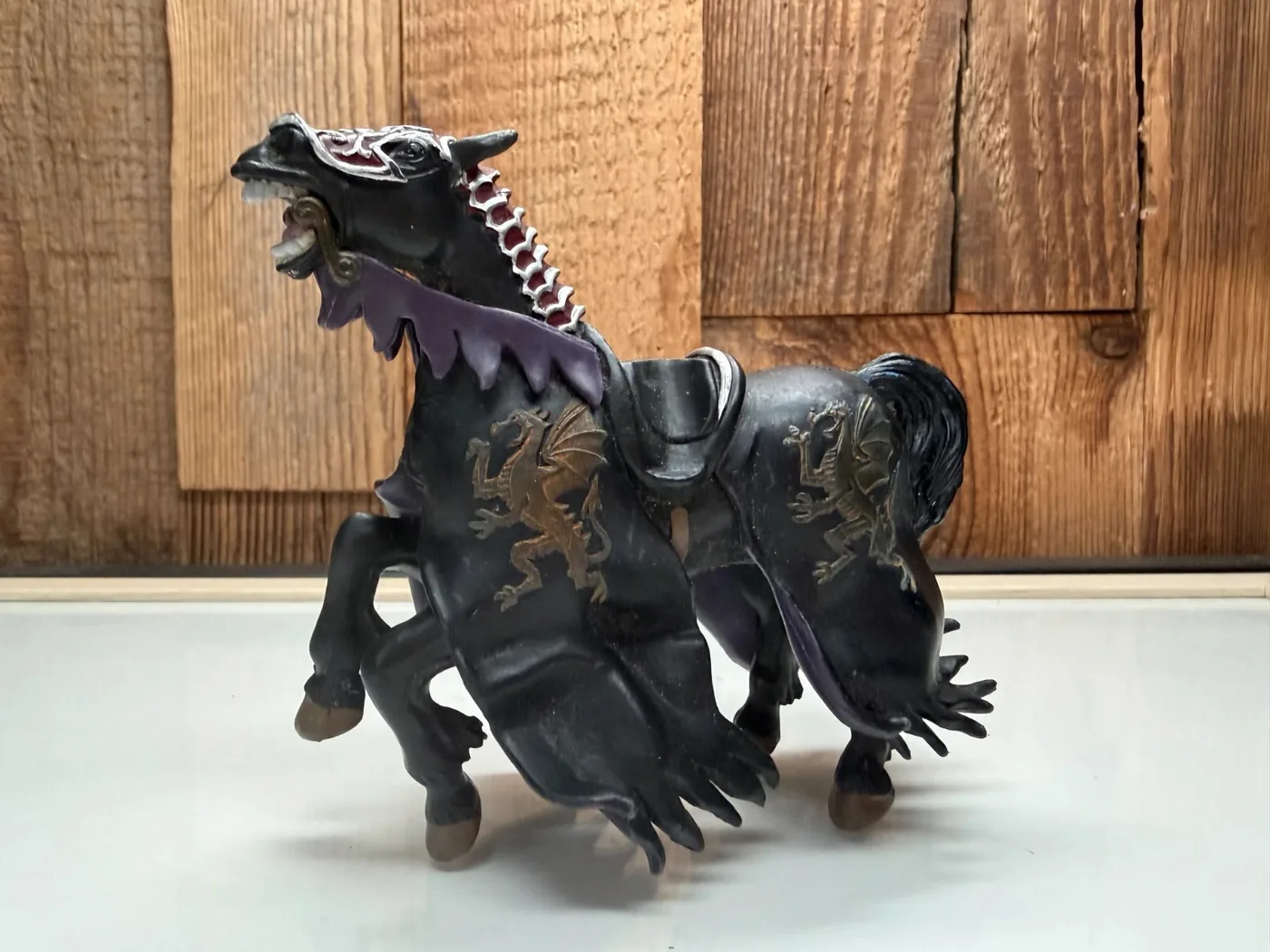 Papo Fantasy Figure Zwart Zilver War Horse (33013)
