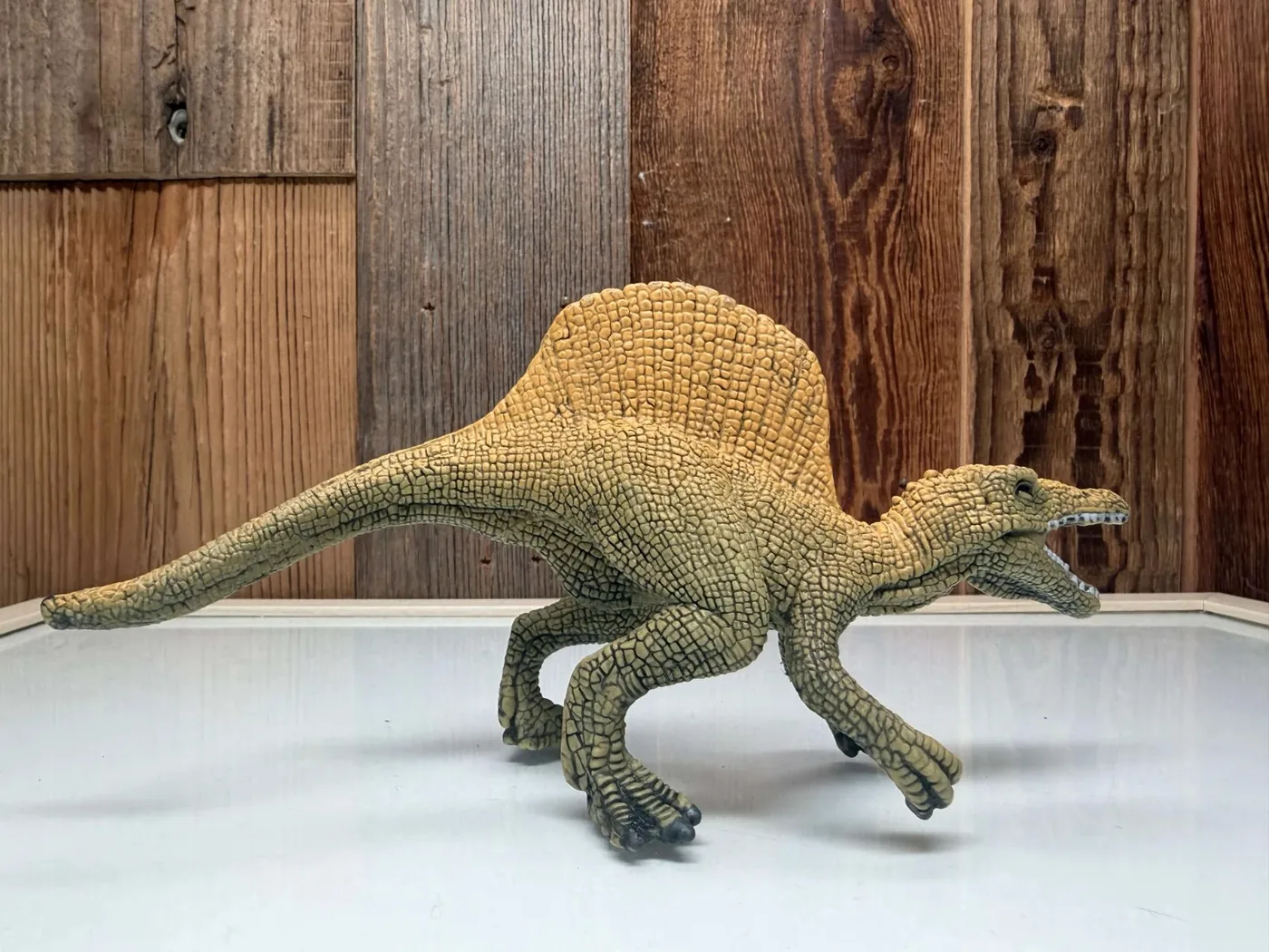 Schleich Dinosaurs Spinosaurus (Kalender 2020)