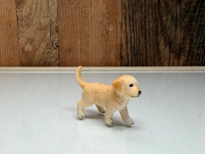 Schleich Farm World Golden Retriever Pup (16396)