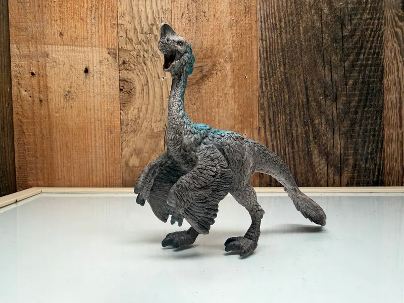 Schleich Dinosaurs Oviraptor (15001)