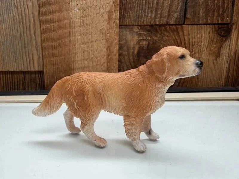 Schleich Farm World Golden Retriever Rare (16377)