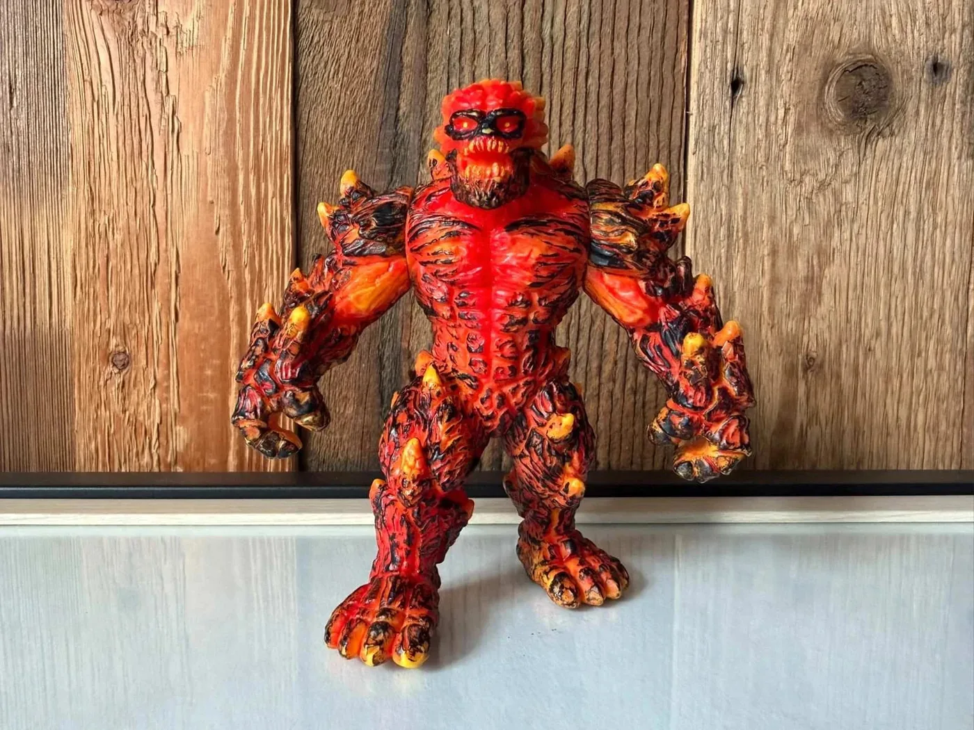 Schleich Lavagolem met wapen