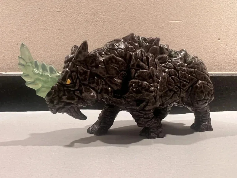 Schleich Eldrador Strijdneushoorn (70157)