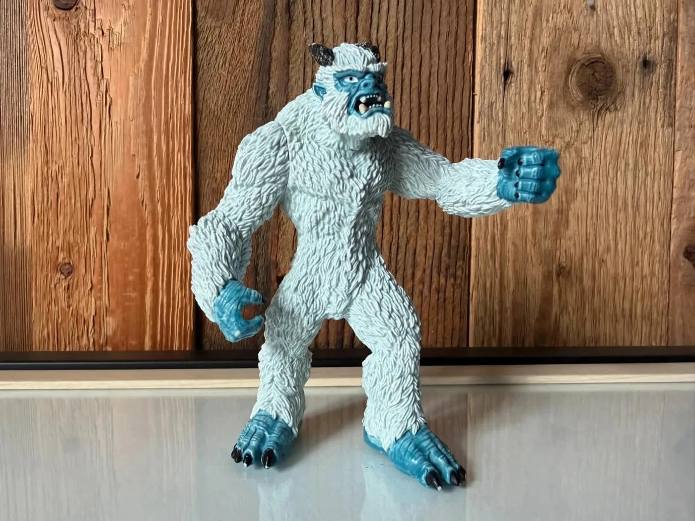 Schleich Eldrador Ijsmonster met wapen (42448)