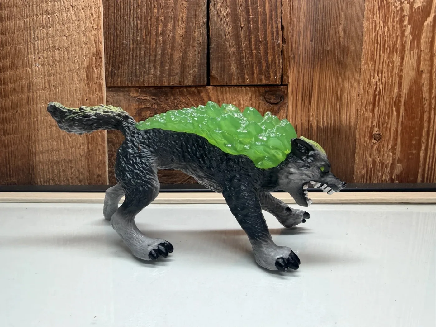 Schleich Eldrador Granieten Wolf (70153)