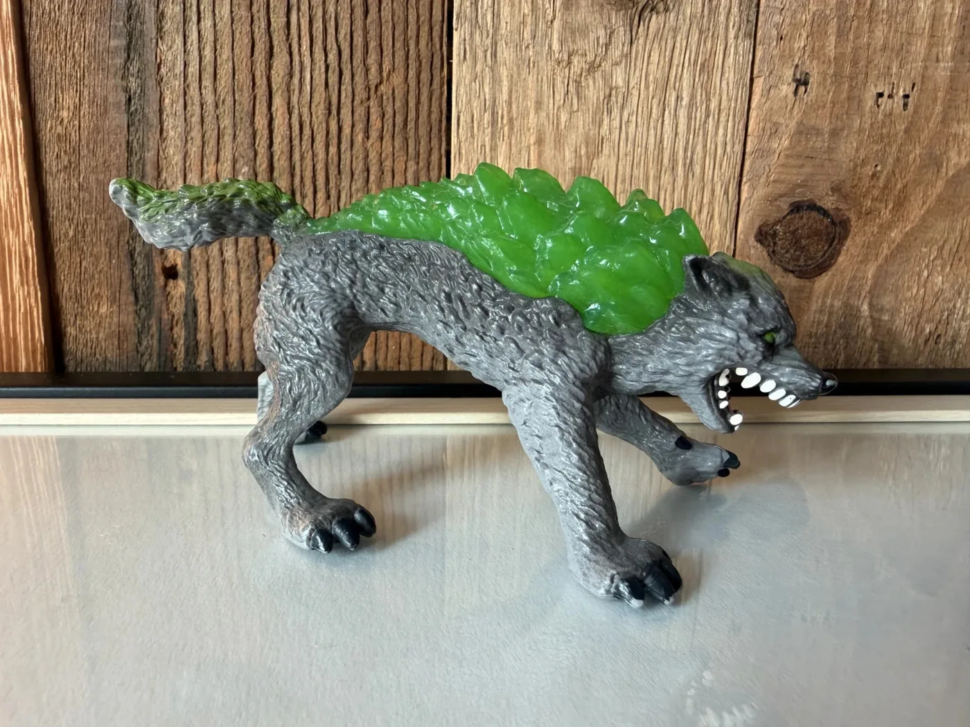 Schleich Eldrador Granieten Wolf (70153)