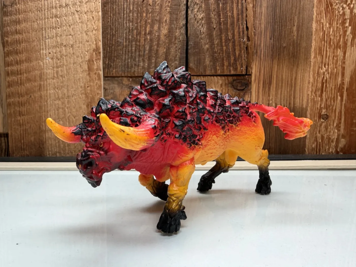Schleich Vuurstier